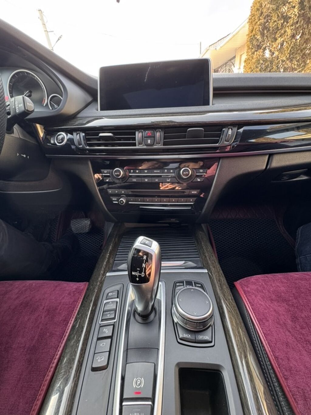 BMW 5 series: 2017 г., 3 л, Автомат, Бензин, Внедорожник: фото 6