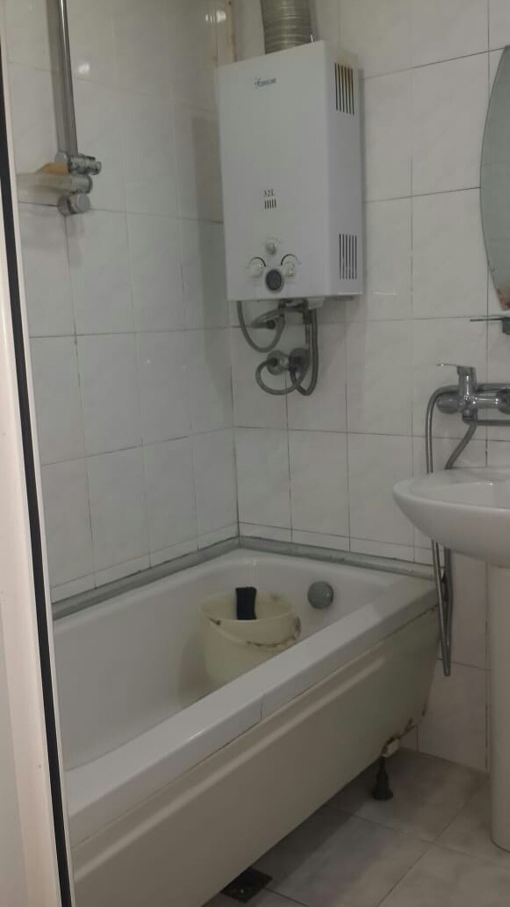 Həzi Aslanovda 5 otaqlı köhnə tikili mənzil satılır, 120 m², 200 000 AZN, şəkil 3 / 12