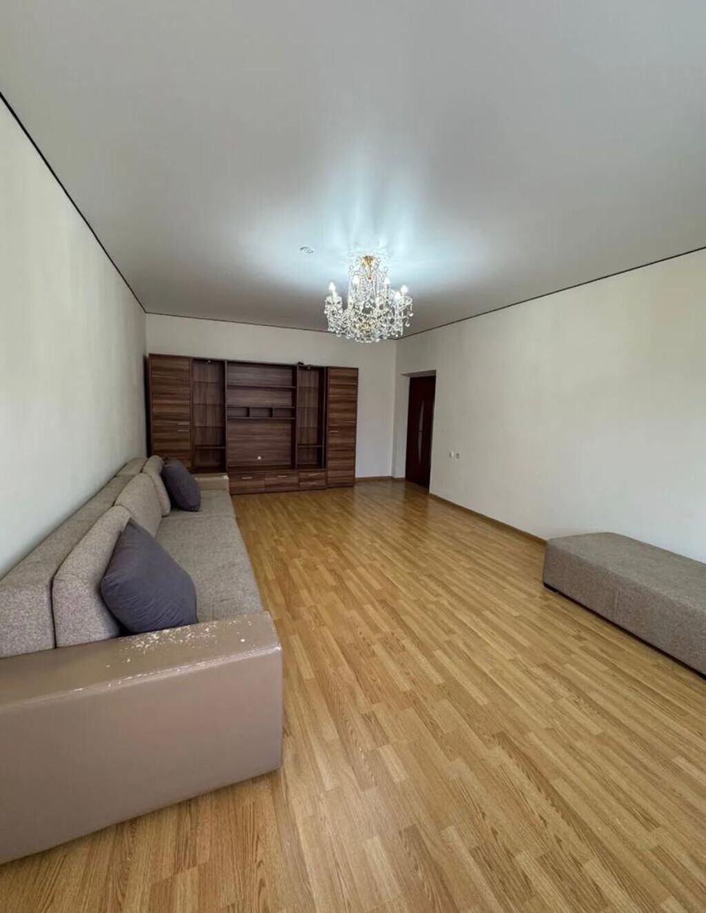 200 м², 6 комнат, Юг-2 мкр, Без животных: фото 3