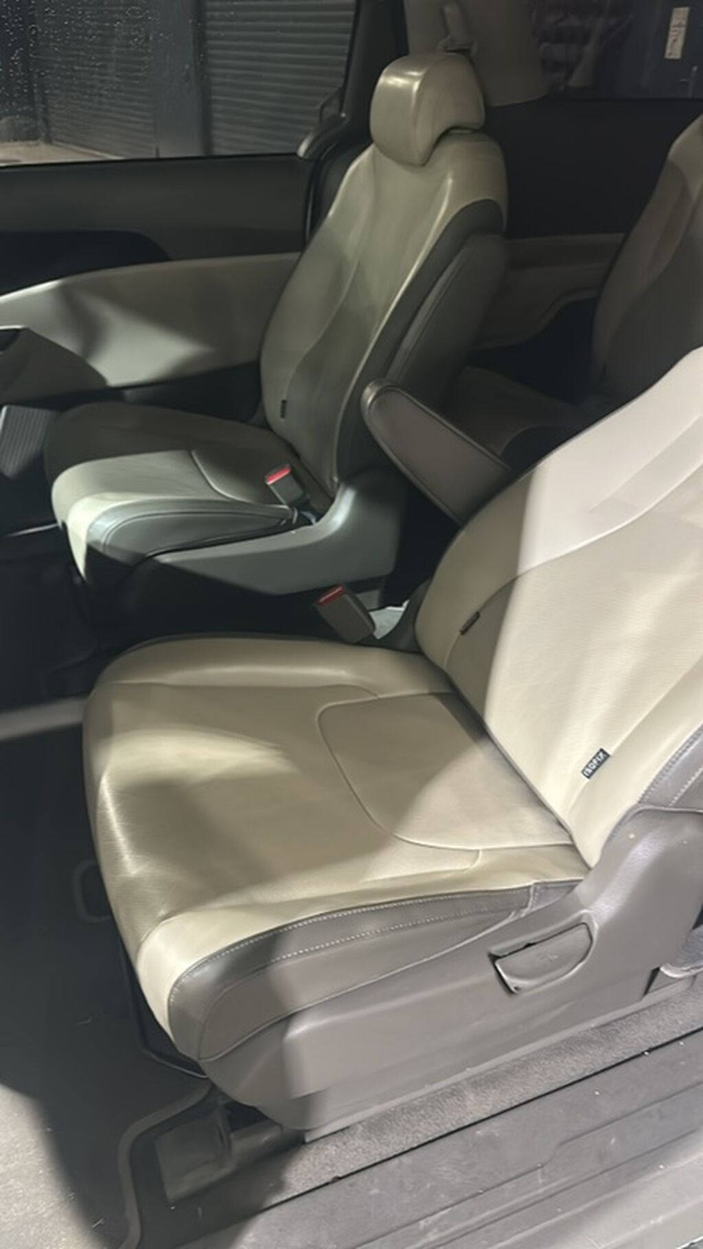 Kia Carnival: 2021 г., 2.2 л, Автомат, Дизель, Минивэн: фото 5
