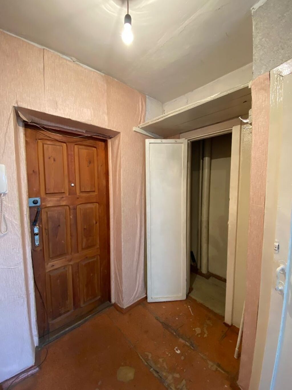 1 комната, 29 м², Индивидуалка, 4 этаж, Требуется ремонт: фото 2