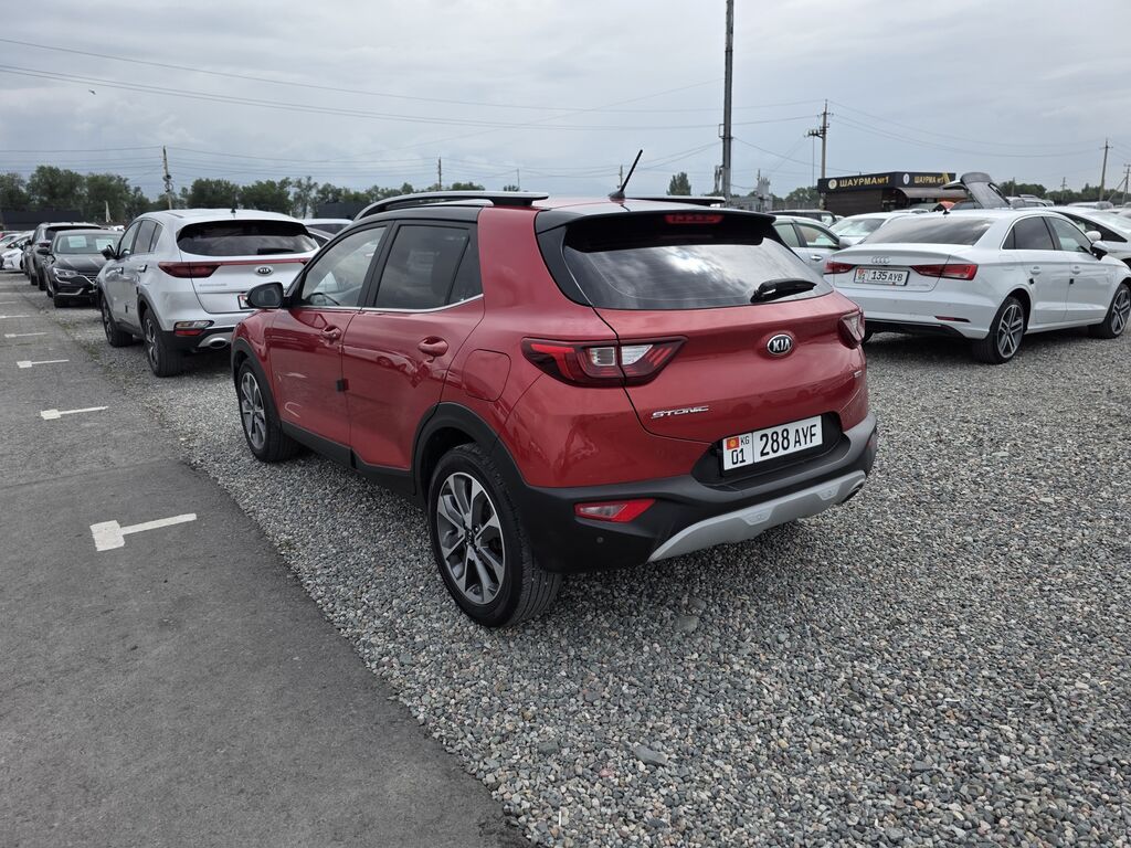 Kia Stonic: 2019 г., 1 л, Робот, Бензин, Кроссовер: фото 3