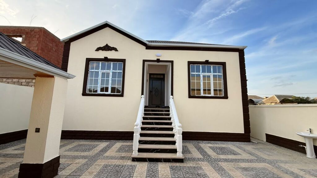 Savalan 4 otaqlı, 115 kv. m, Yeni təmirli