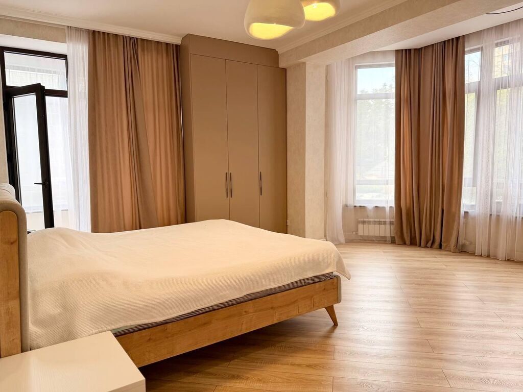 Продам 5-комнатную квартиру 205 м² в центре Бишкека: фото 5