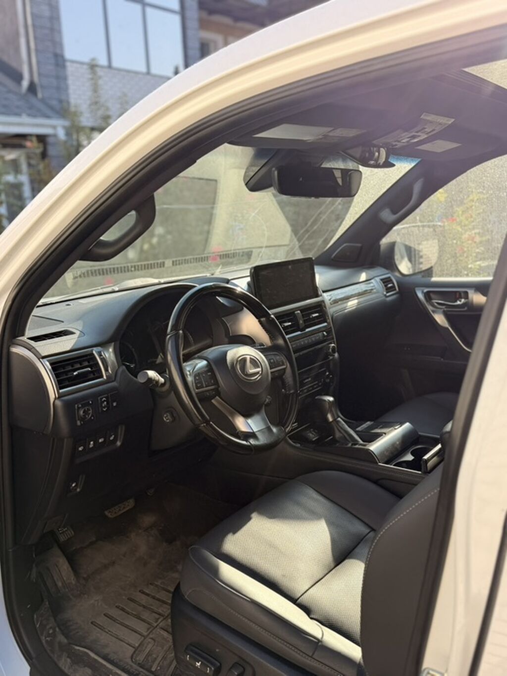 Lexus GX: 2023 г., 4.6 л, Автомат, Бензин, Внедорожник: фото 7