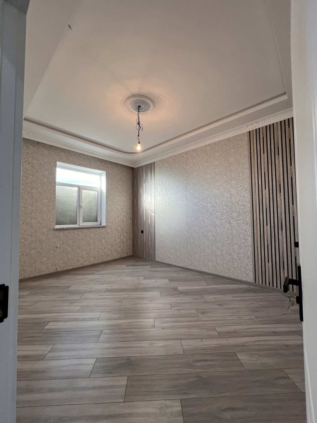 Binəqədi qəs. 4 otaqlı, 110 kv. m