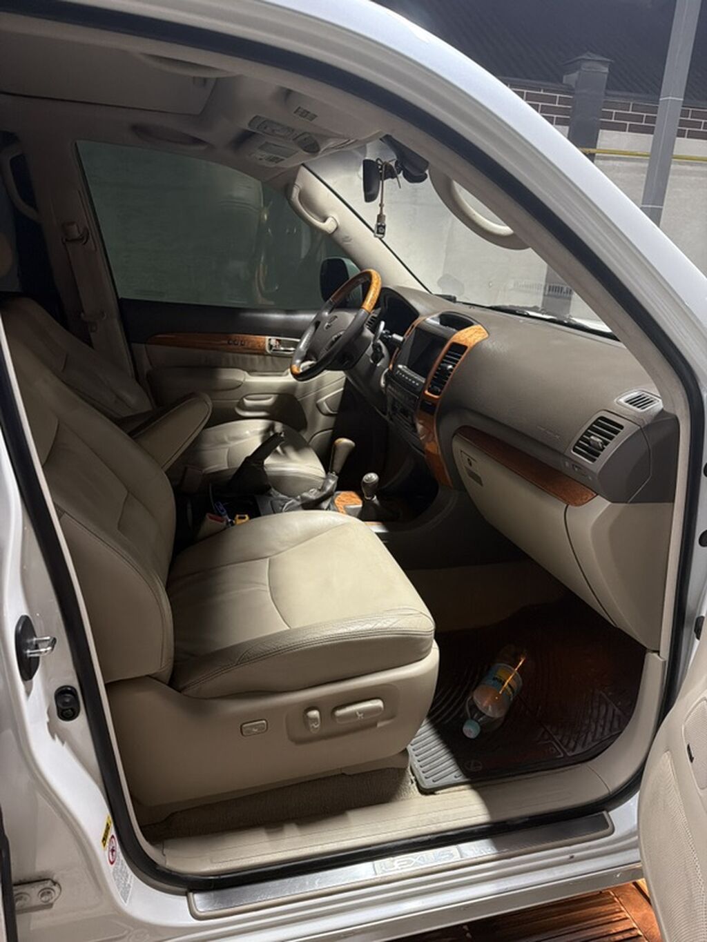 Lexus GX: 2005 г., Внедорожник: фото 2