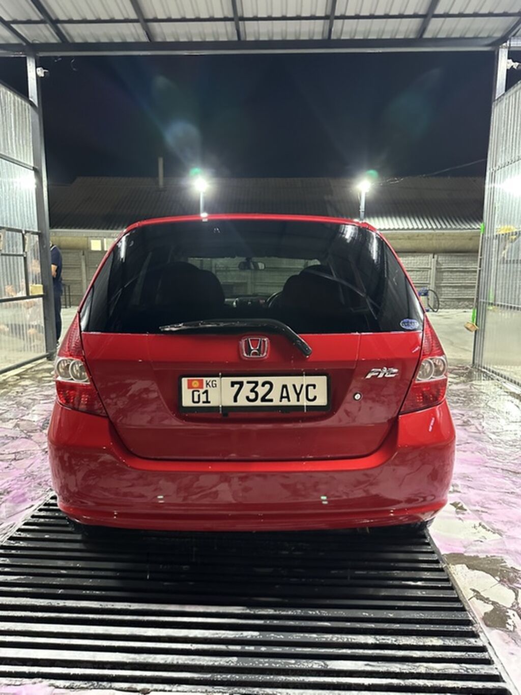 Honda Fit: 2002 г., 1.3 л, Вариатор, Бензин, Хэтчбэк: фото 6
