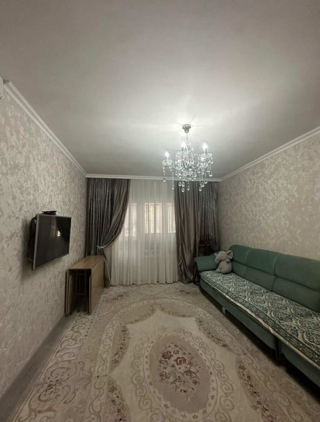 3 комнаты, 63 м², 105 серия, 1 этаж, Косметический ремонт: фото 1