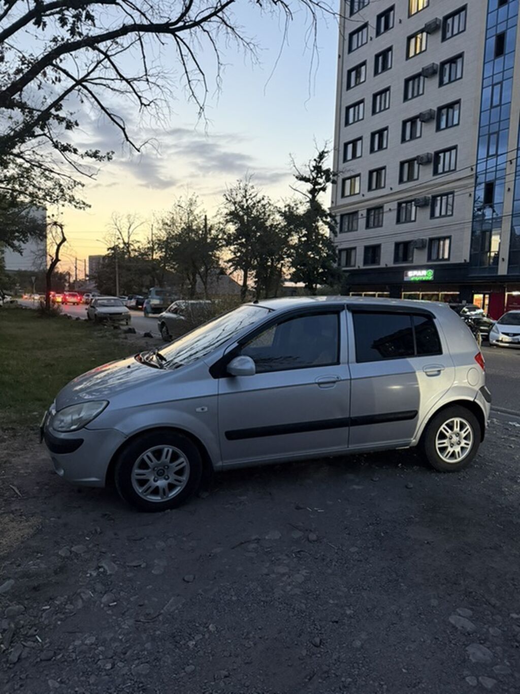 Hyundai Getz: 2010 г., 1.4 л, Автомат, Бензин, Хэтчбэк: фото 3