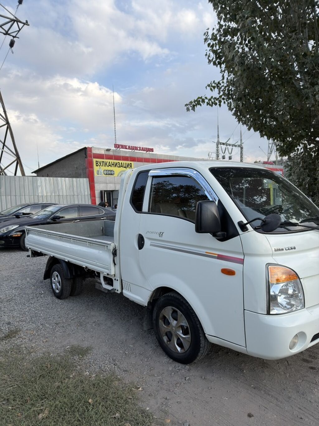 Hyundai Porter II грузовой бортовой малотоннажник - Двигатель: дизель: фото 3