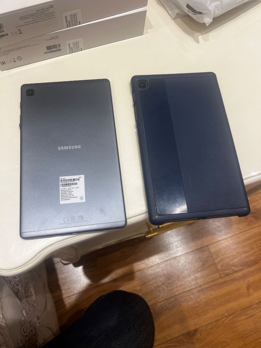 Tecıllı satılır 2 eded Samsunq tab A7 lite 1 ededı 200 azn real
