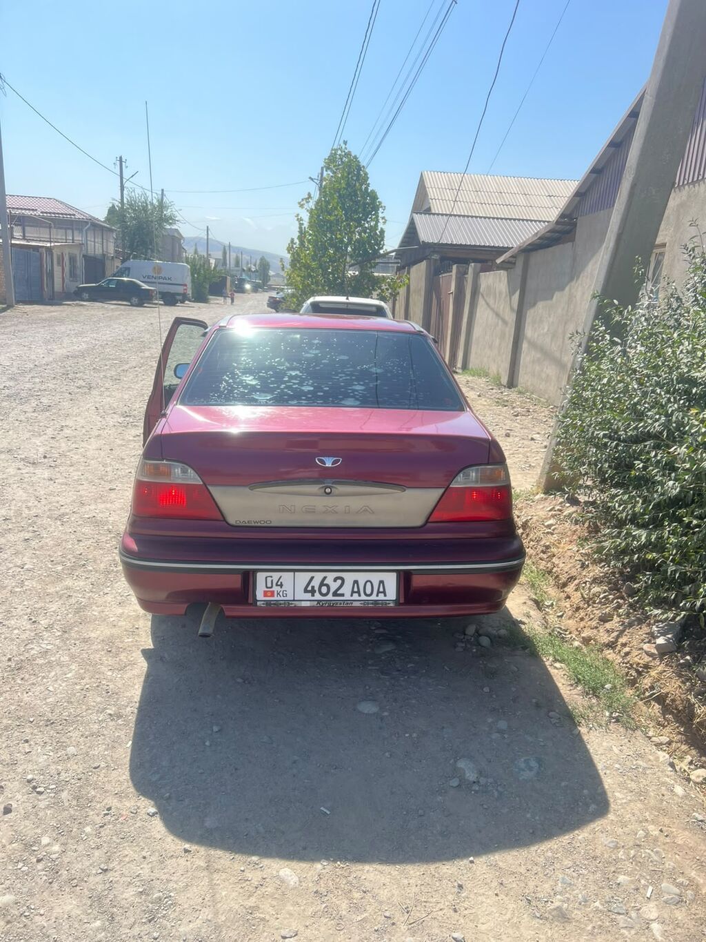 Daewoo Nexia: 2004 г., 1.5 л, Механика, Седан: фото 3
