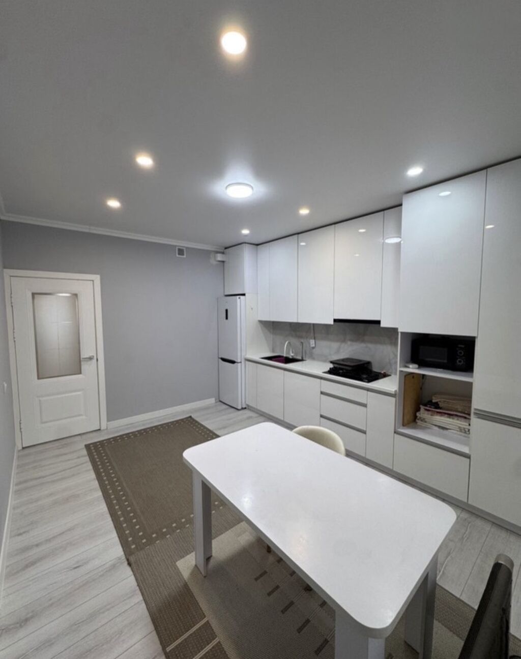 1 комната, 56 м², Элитка, 5 этаж, Свежий ремонт — фото 2