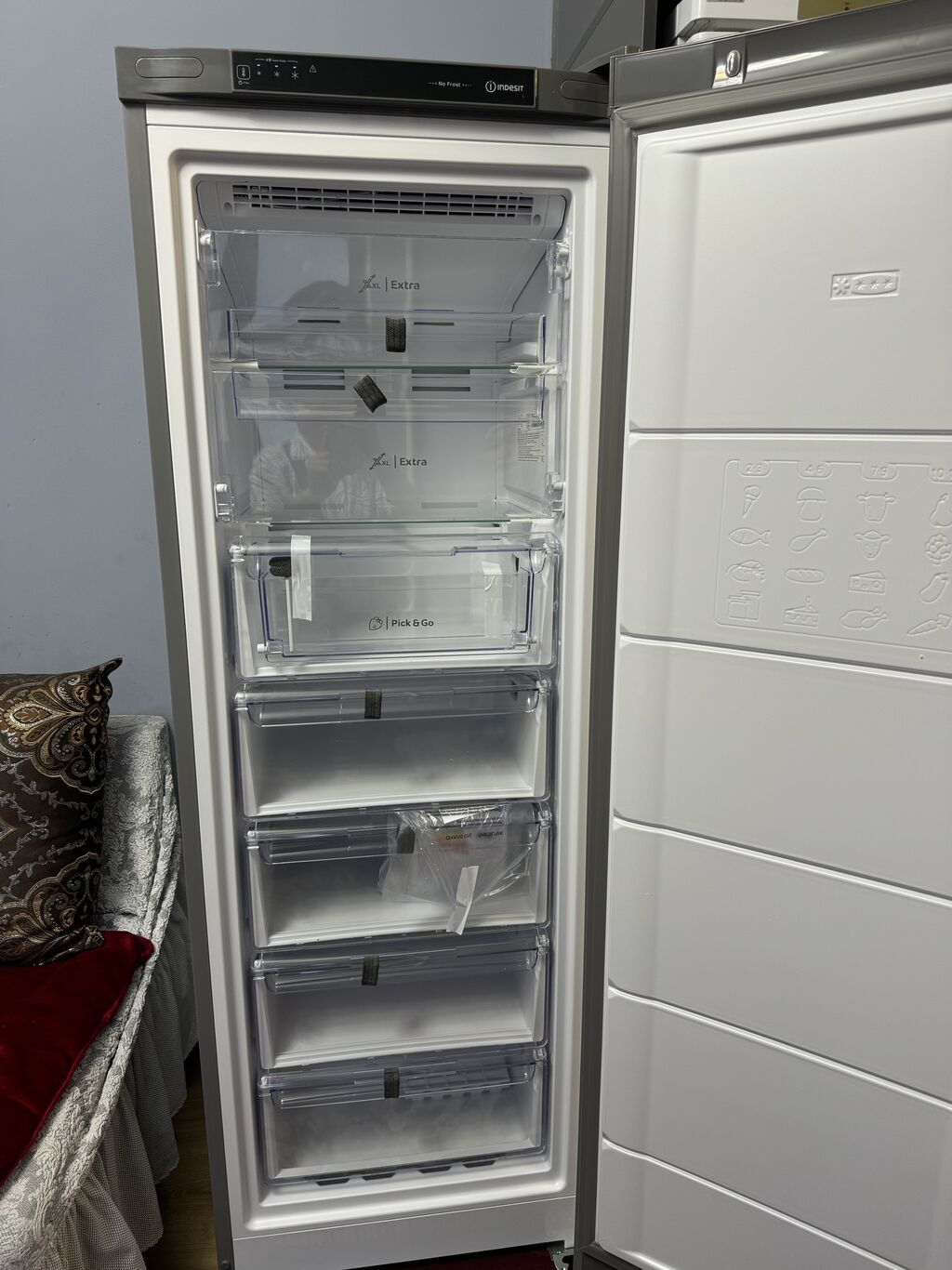 Продам новый морозильник Indesit No Frost: фото 4