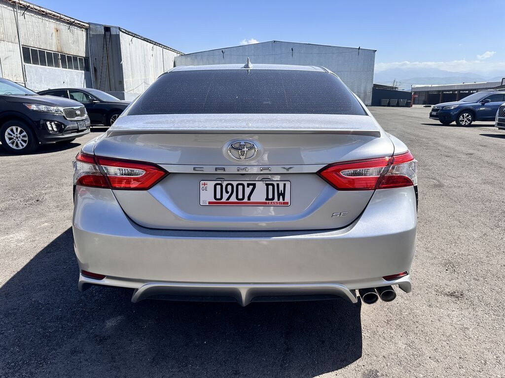 Toyota Camry: 2019 г., 2.5 л, Автомат, Бензин, Седан: фото 3