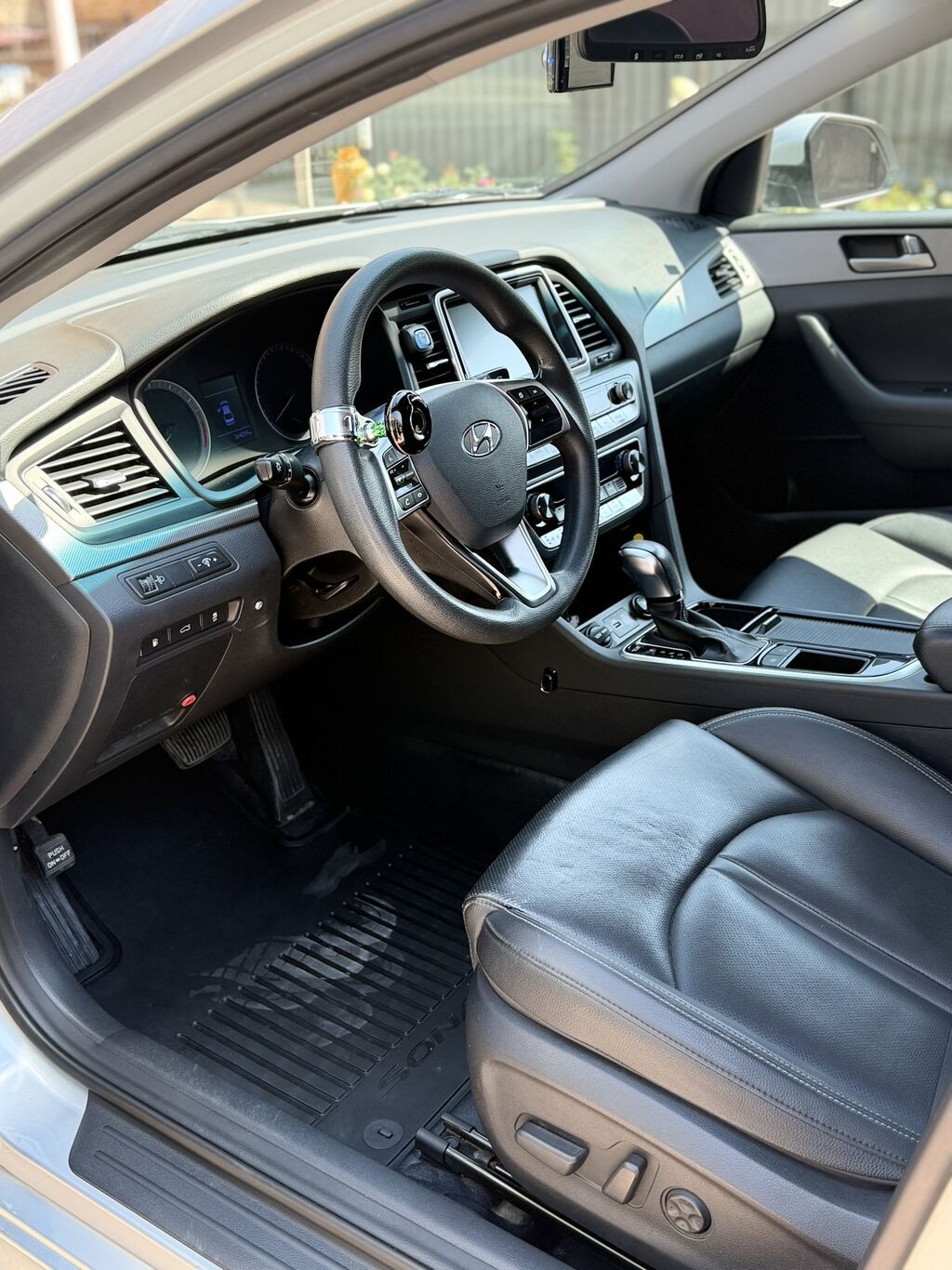 Hyundai Sonata: 2019 г., 2 л, Автомат, Газ, Седан: фото 6