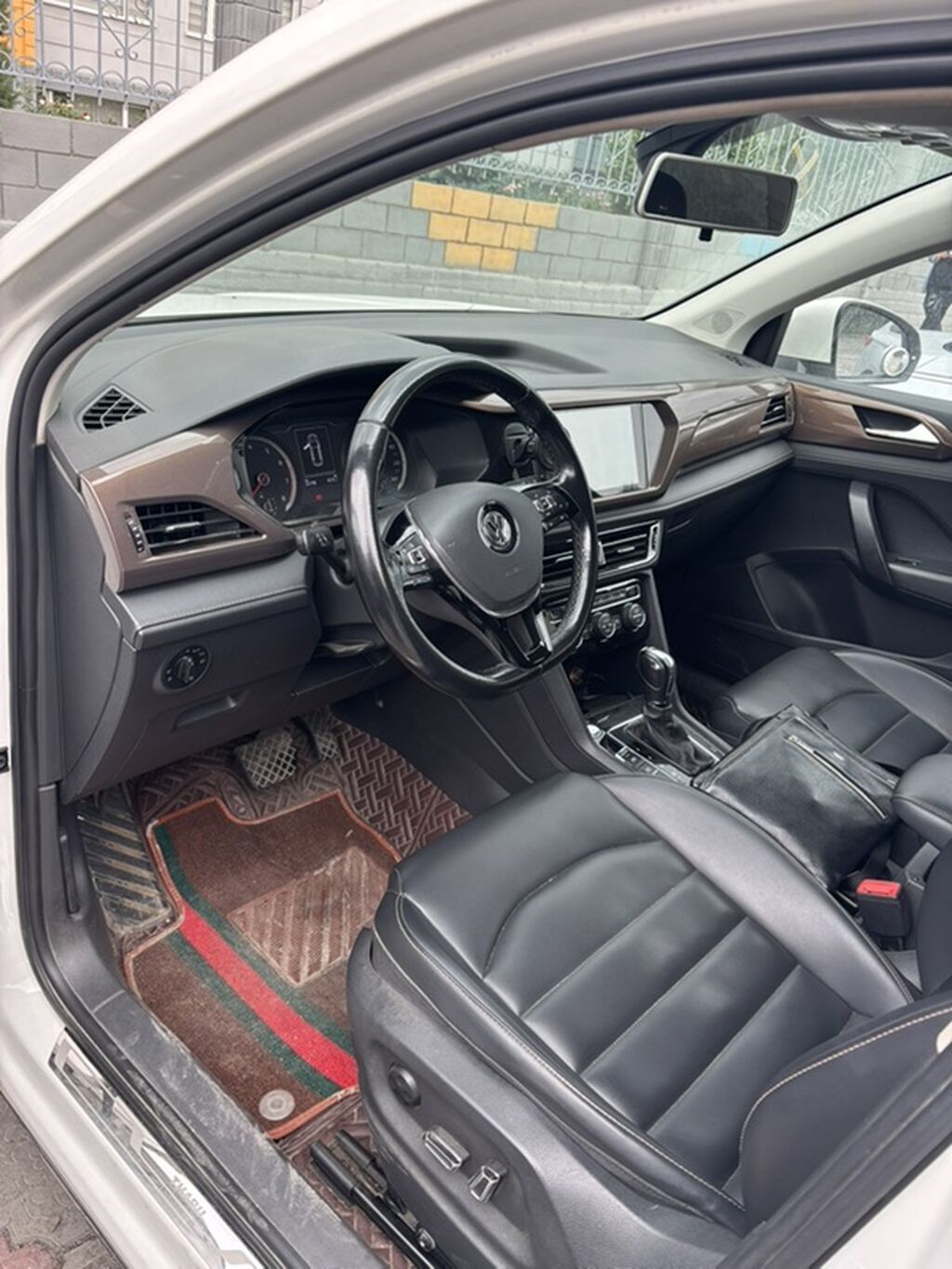 Volkswagen Tharu: 2019 г., 1.4 л, Автомат, Бензин, Кроссовер: фото 4