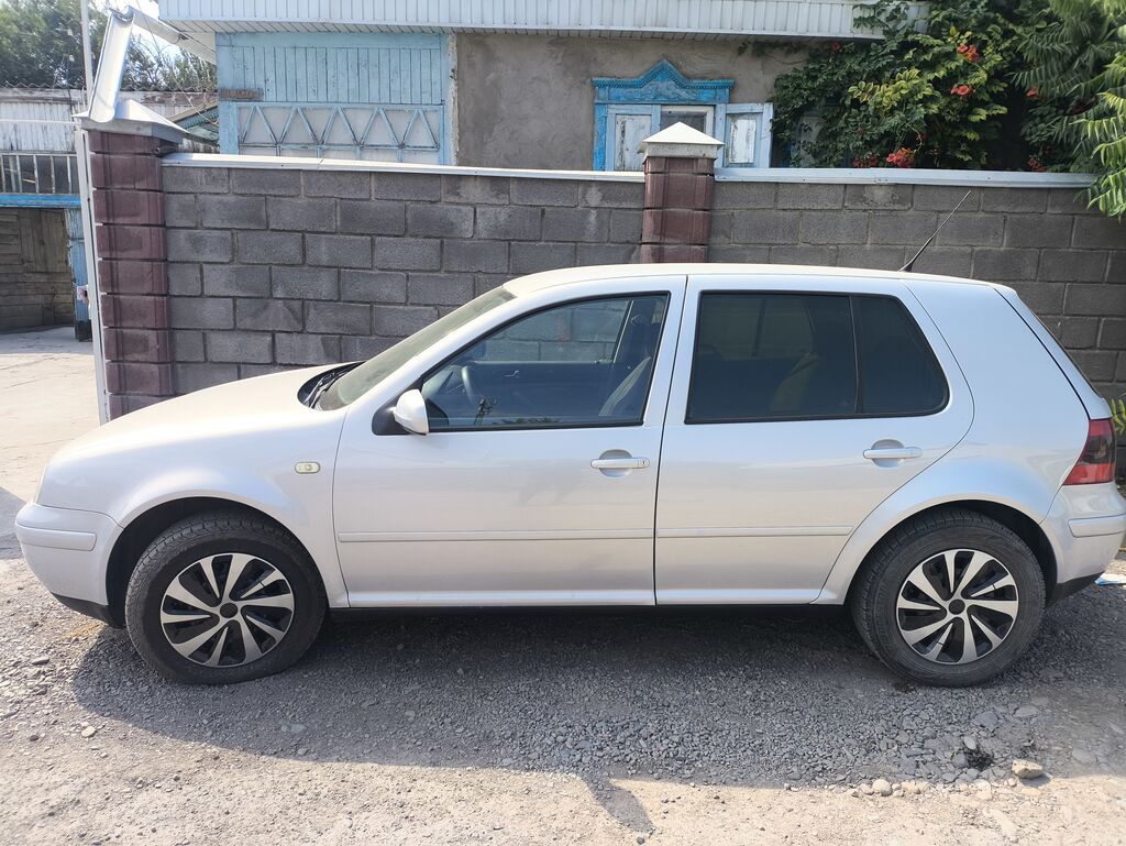 Volkswagen Golf: 2000 г., Механика, Бензин, Хэтчбэк: фото 4