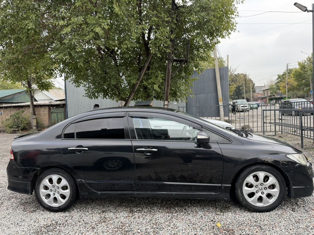 Honda Civic: 2007 г., 1.8 л, Автомат, Бензин, Седан: фото 3