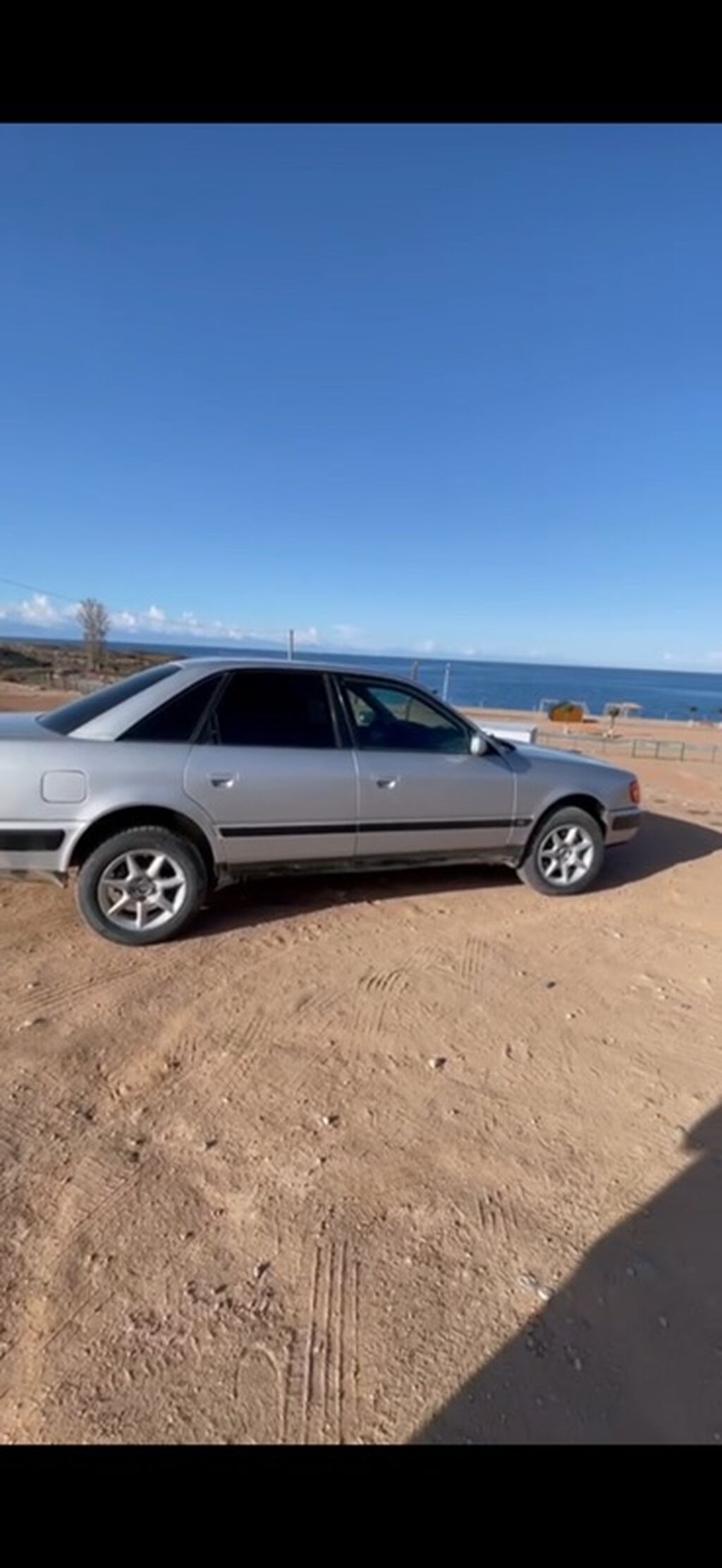 Audi 100: 1992 г., Механика, Бензин, Седан: фото 3