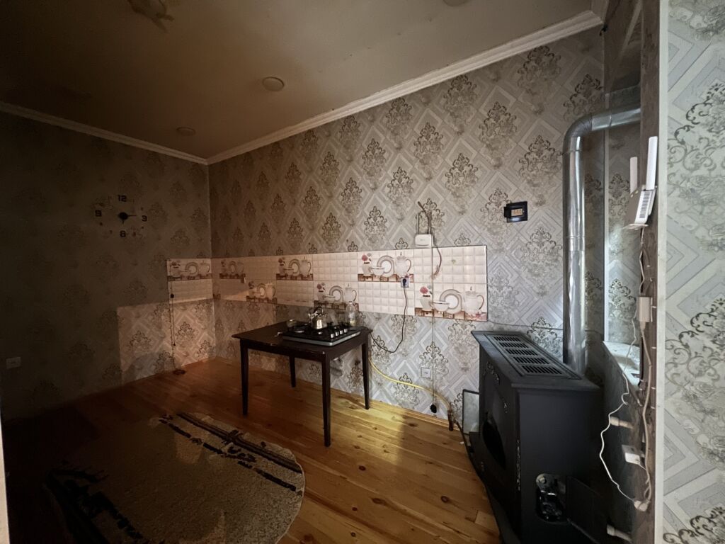 2 otaqlı, 65 kv. m, Orta təmir