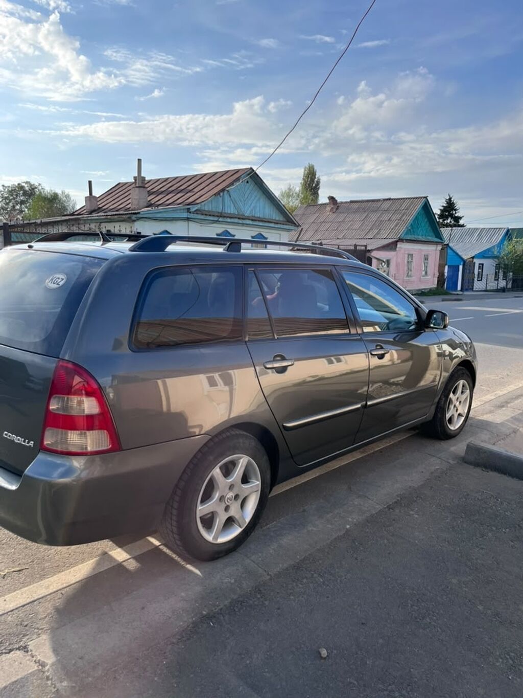 Toyota Corolla: 2002 г., 1.6 л, Механика, Бензин, Универсал: фото 1