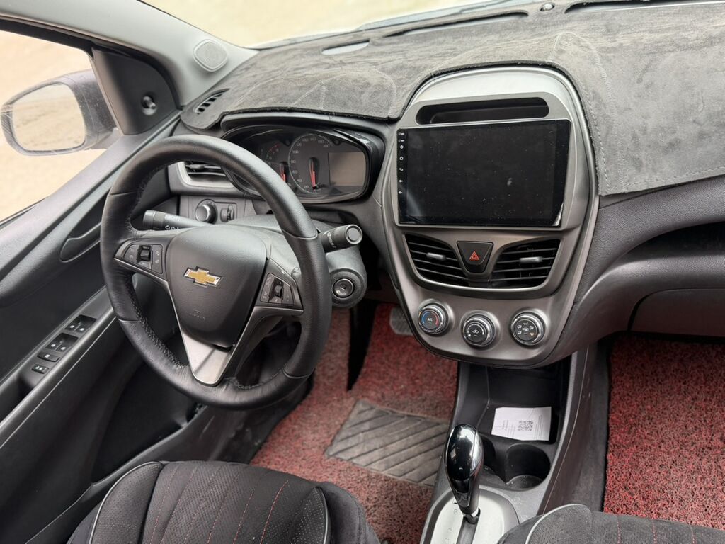 Chevrolet Spark: 2020 г., Бензин, Хэтчбэк: фото 5