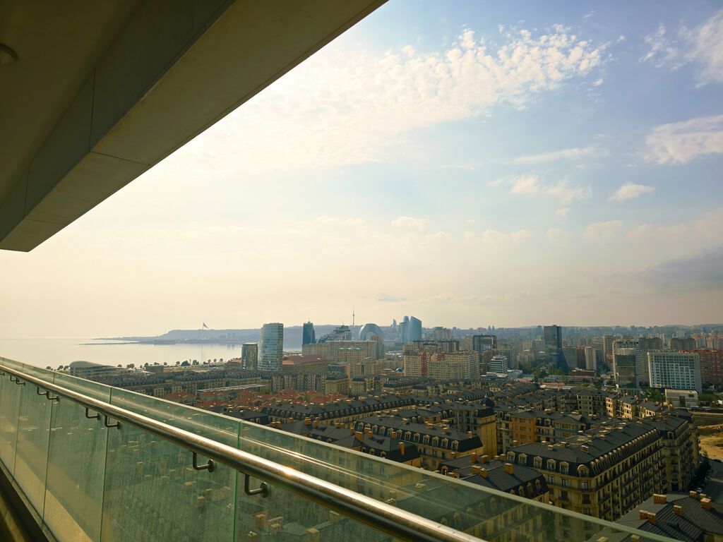Ağ şəhərdə 3 otaqlı yeni tikili mənzil satılır, 178 m², 979 000 AZN, şəkil 2 / 12