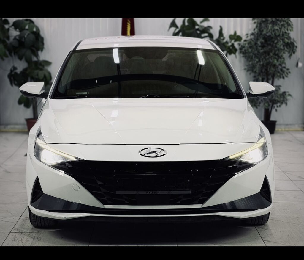 Hyundai Avante: 2020 г., 1.6 л, Автомат, Бензин, Седан: фото 1