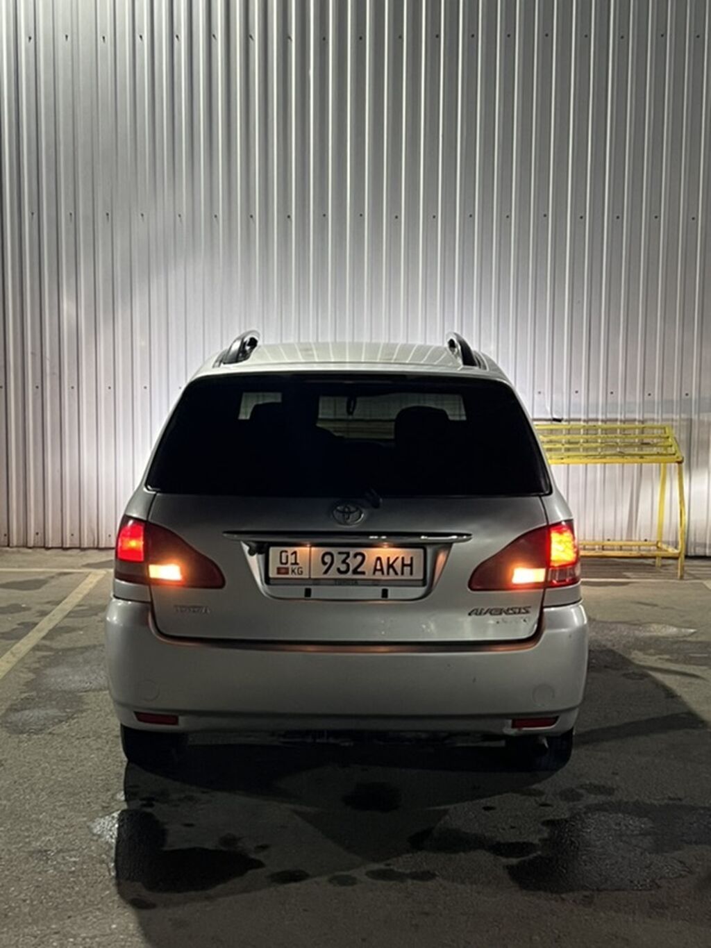 Toyota Avensis: 2002 г., 2.4 л, Механика, Дизель, Минивэн: фото 7