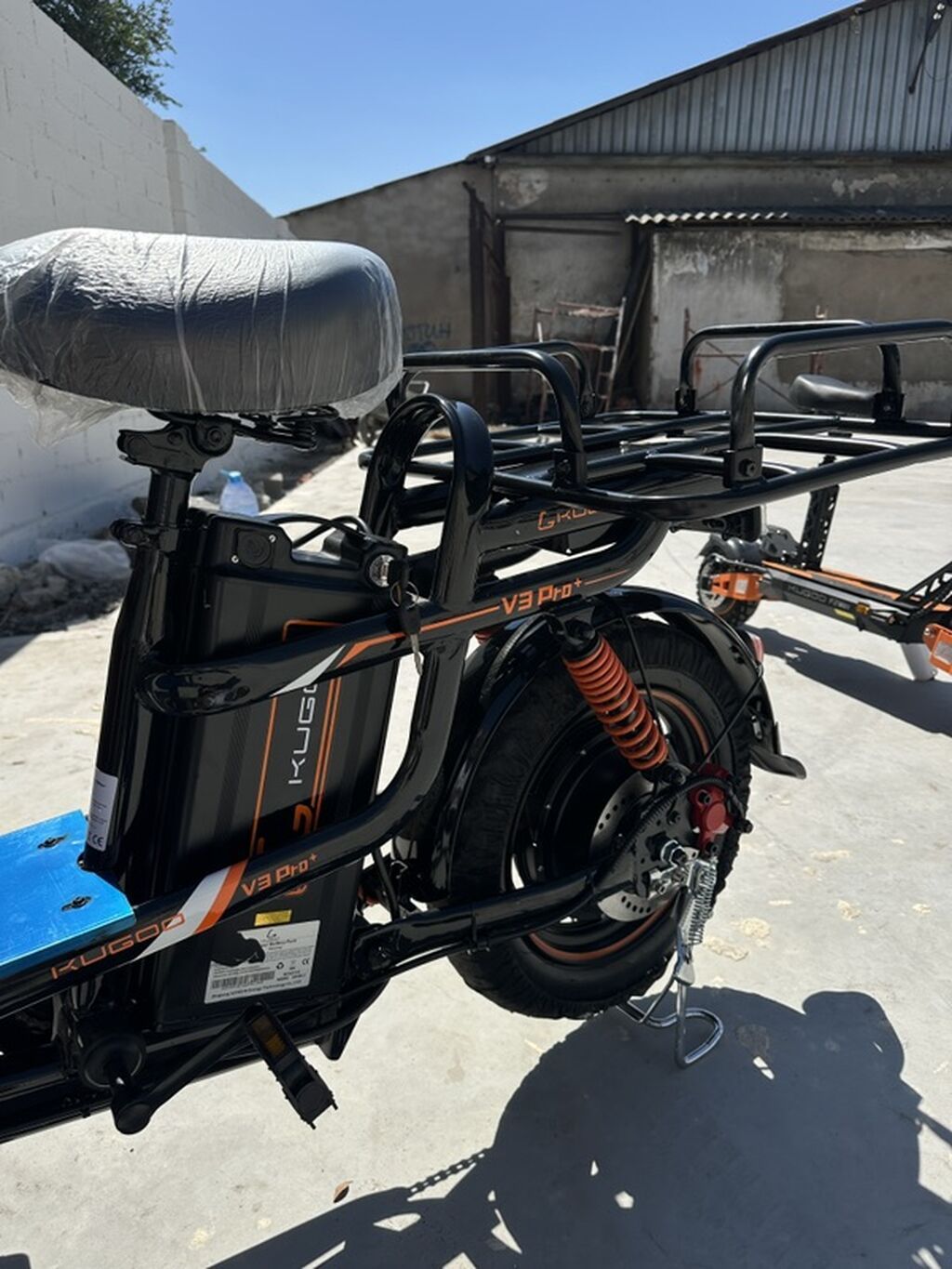 Электровелосипед KUGOO V3 Pro+ - Грузовые багажники спереди и сзади с: фото 4