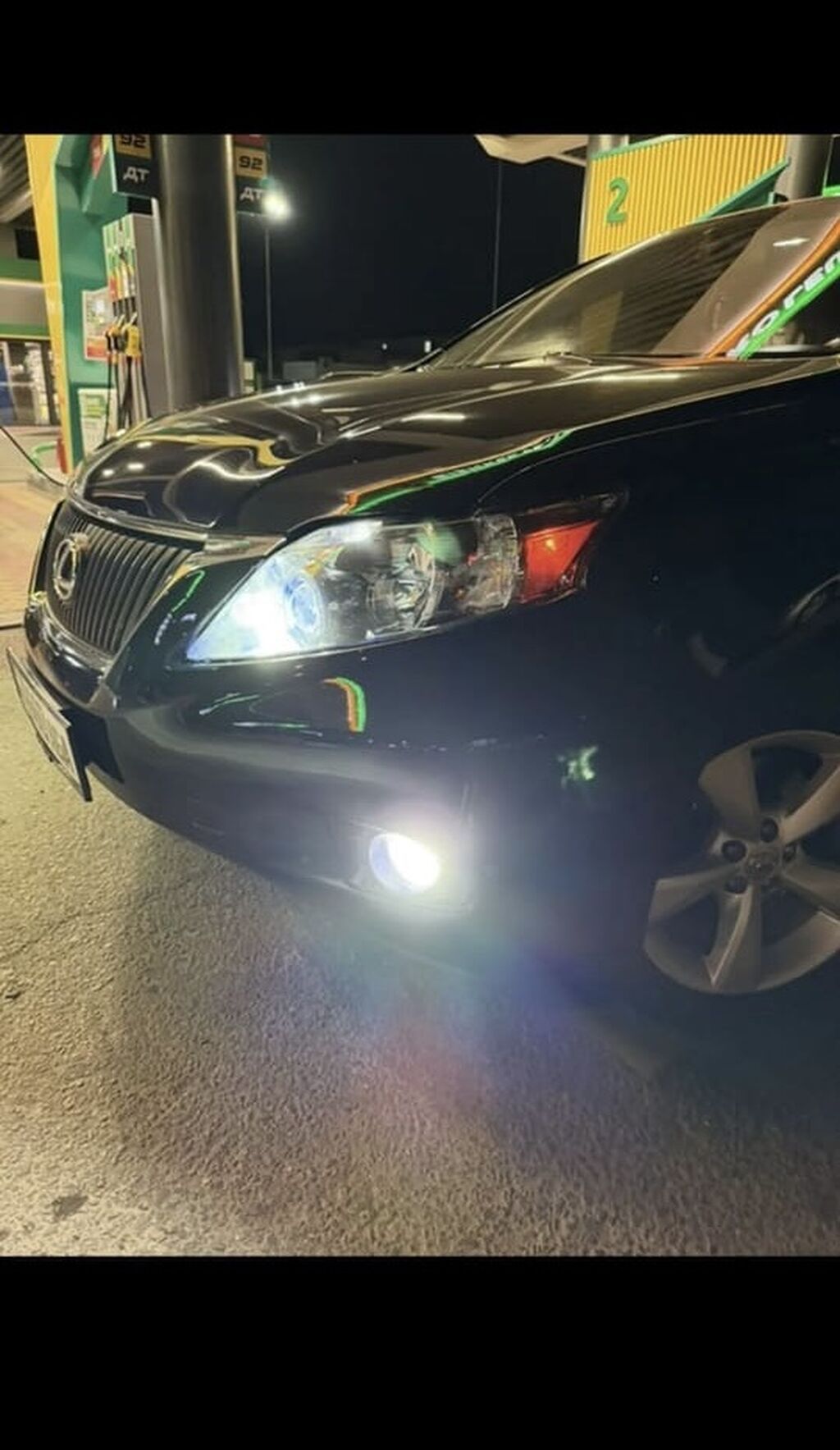 Lexus RX: 2010 г., 3.5 л, Автомат, Бензин: фото 2