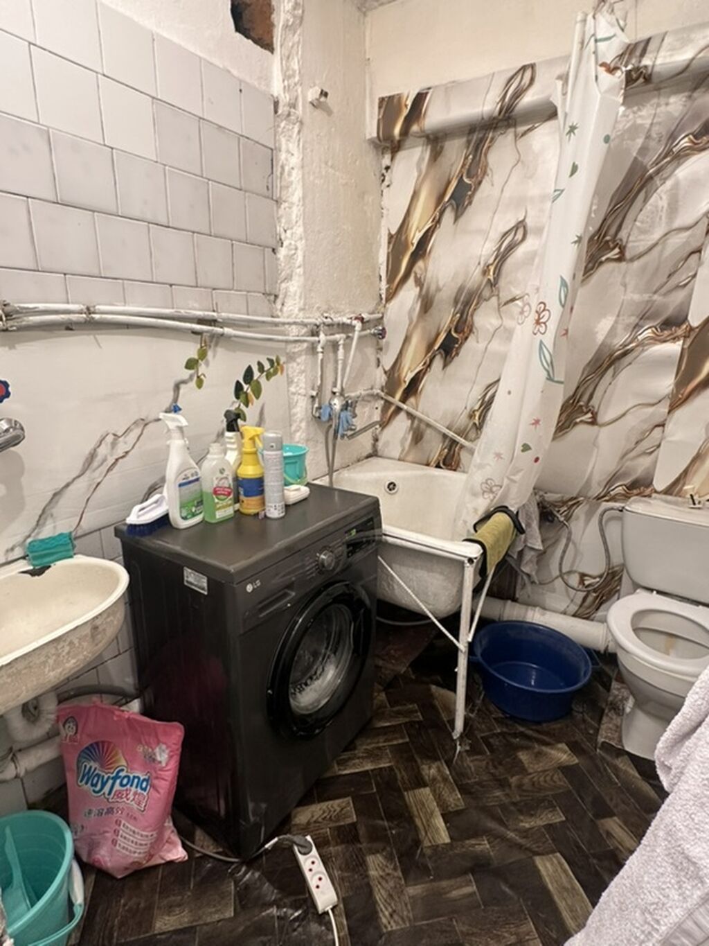 Сдаётся отдельная комната в квартире. Ул. Фучика, рядом Ошский рынок: фото 3