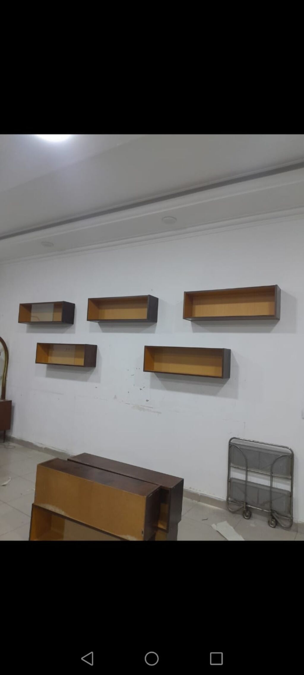 İcarəyə obyekt Gence nerimanov prospekti yol kenari panda marketin
