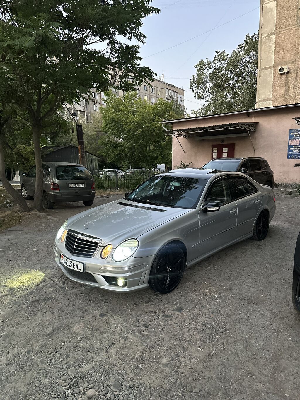 Mercedes-Benz E-Class: 2003 г., 5 л, Автомат, Бензин, Седан: фото 6
