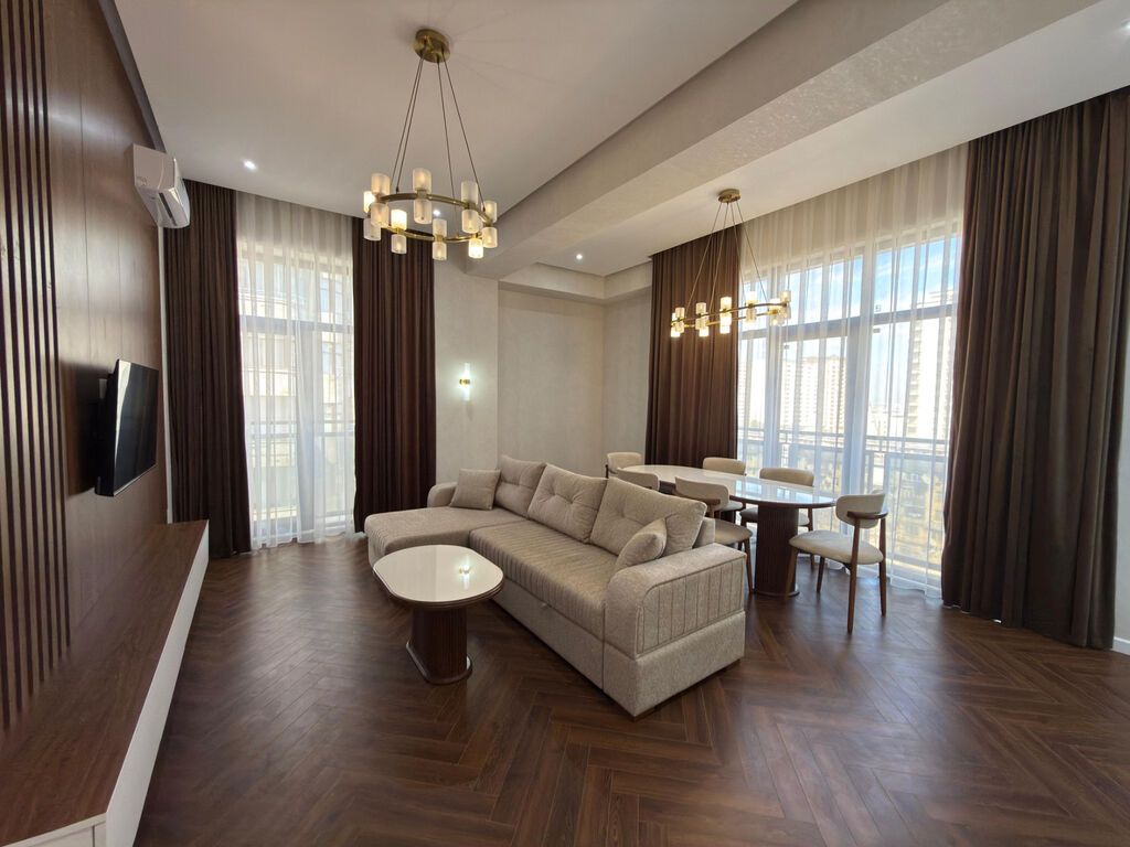 🏡 Nəsimi rayonunda yerləşən prestijli Grand Plaza yaşayış kompleksində