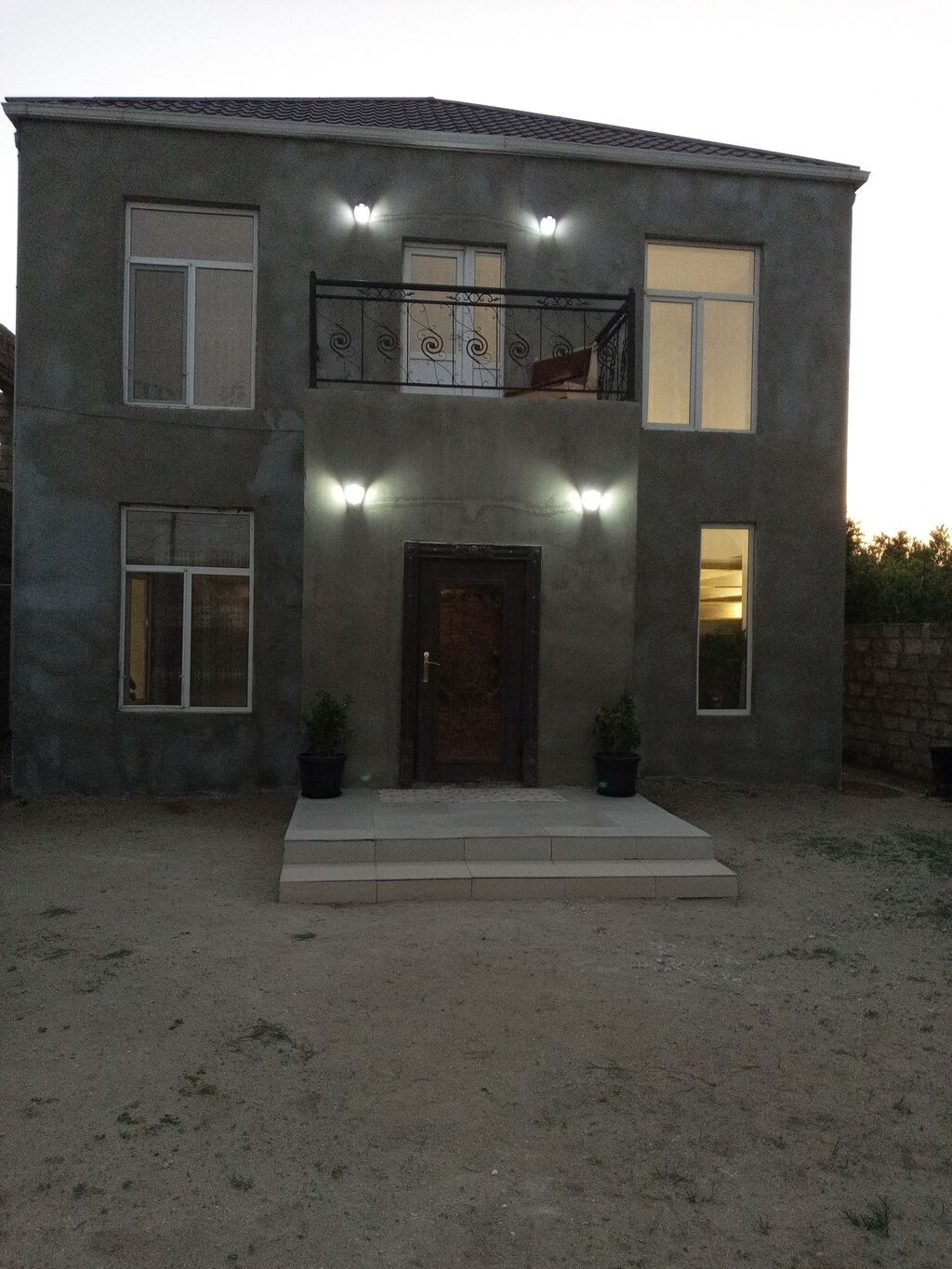 Digah, 200 kv. m, 4 otaqlı, Hovuzsuz, Kombi, Qaz, İşıq
