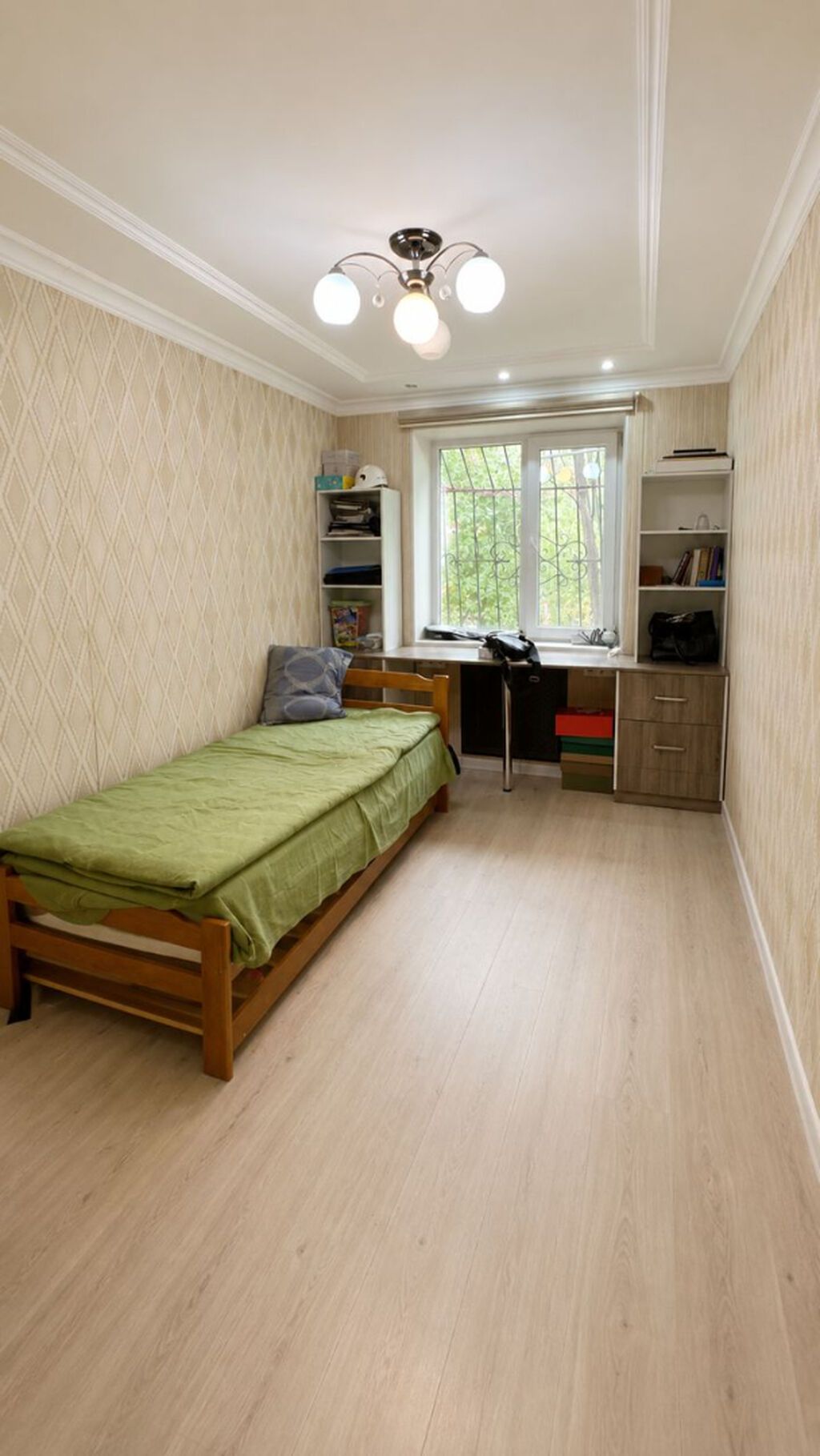 2 комнаты, 44 м², 104 серия, 4 мкр 104 серия, 1 этаж, Евроремонт: фото 2