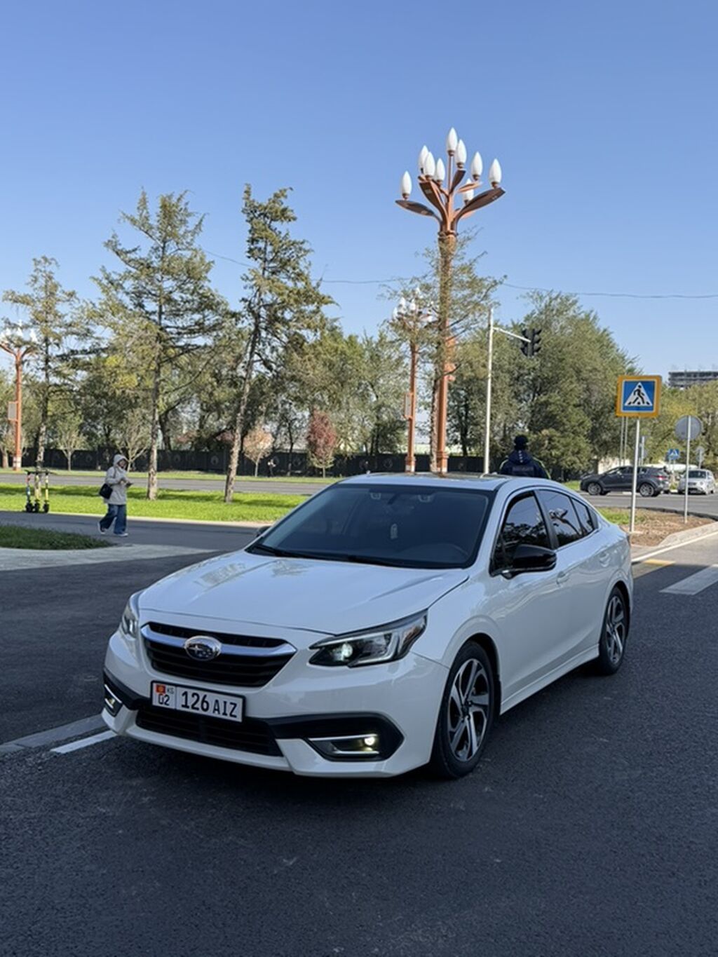 Subaru Legacy: 2022 г., 2.5 л, Вариатор, Бензин, Седан: фото 1