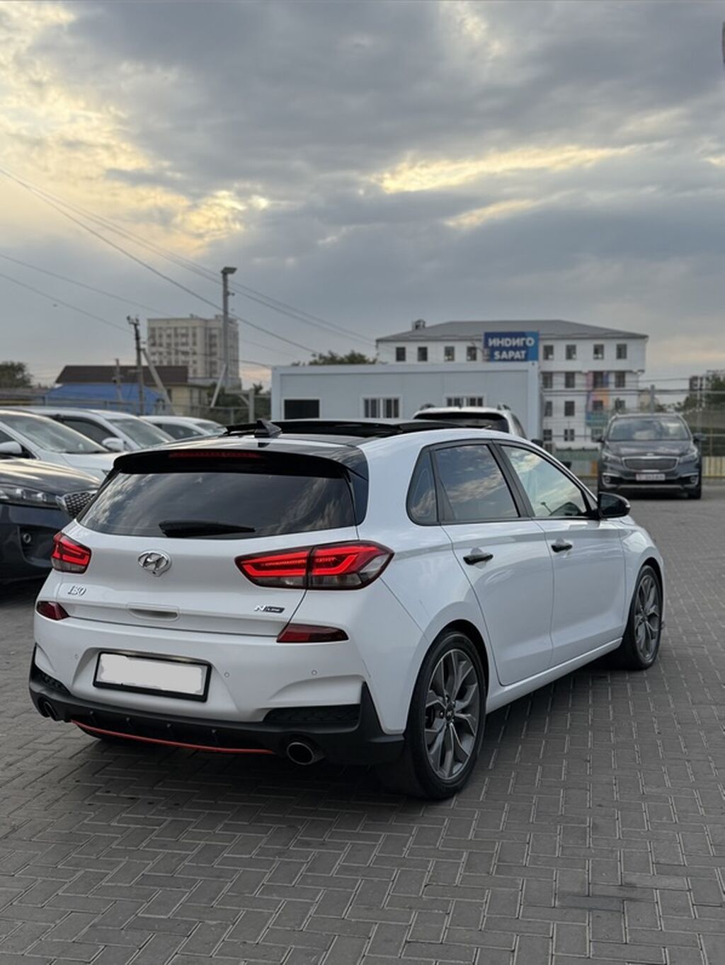 Hyundai i30: 2018 г., 1.6 л, Автомат, Бензин, Хэтчбэк: фото 3
