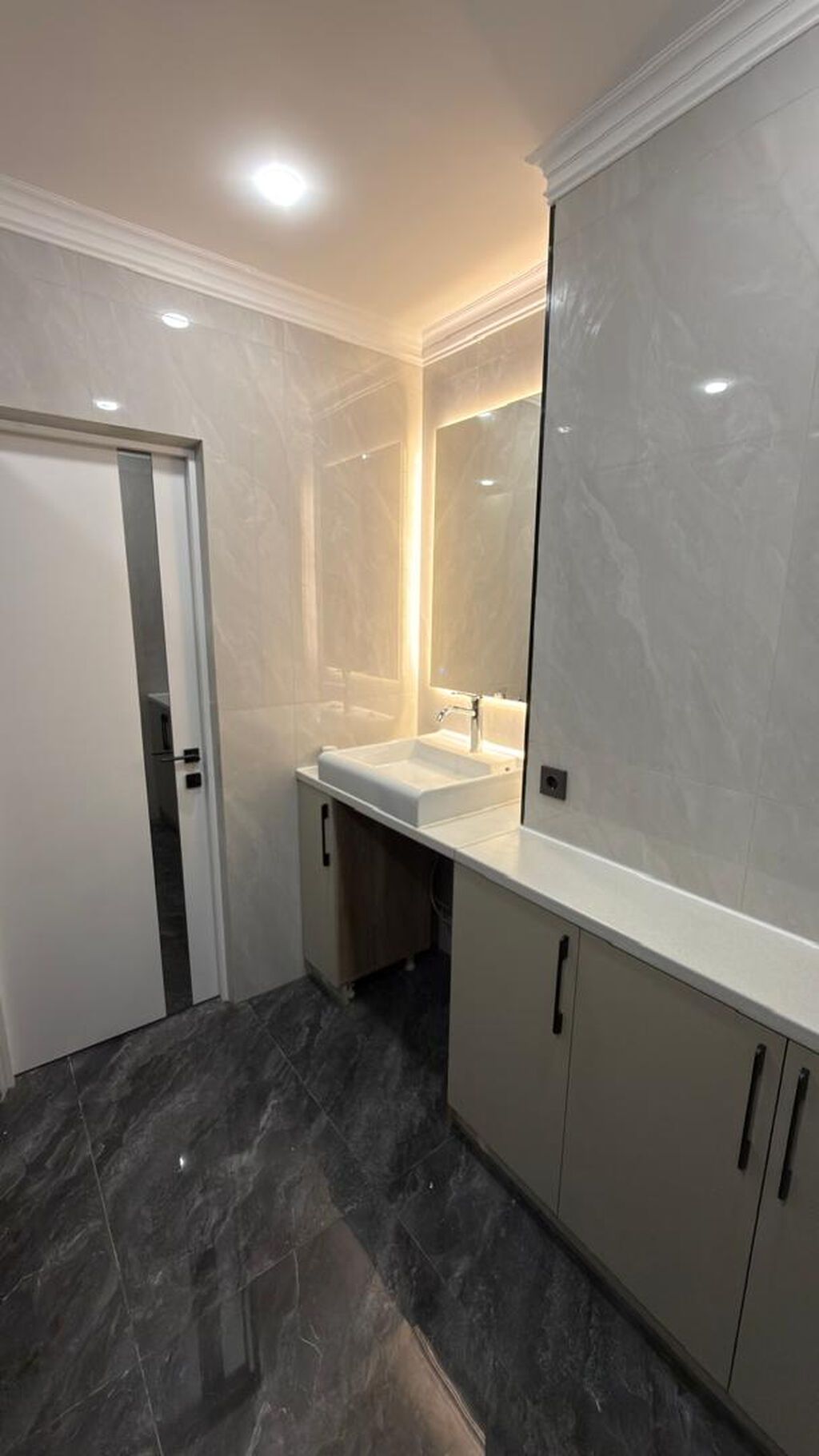 2 комнаты, 58 м², Ак-Кеме Элитка, 13 этаж, Евроремонт: фото 8