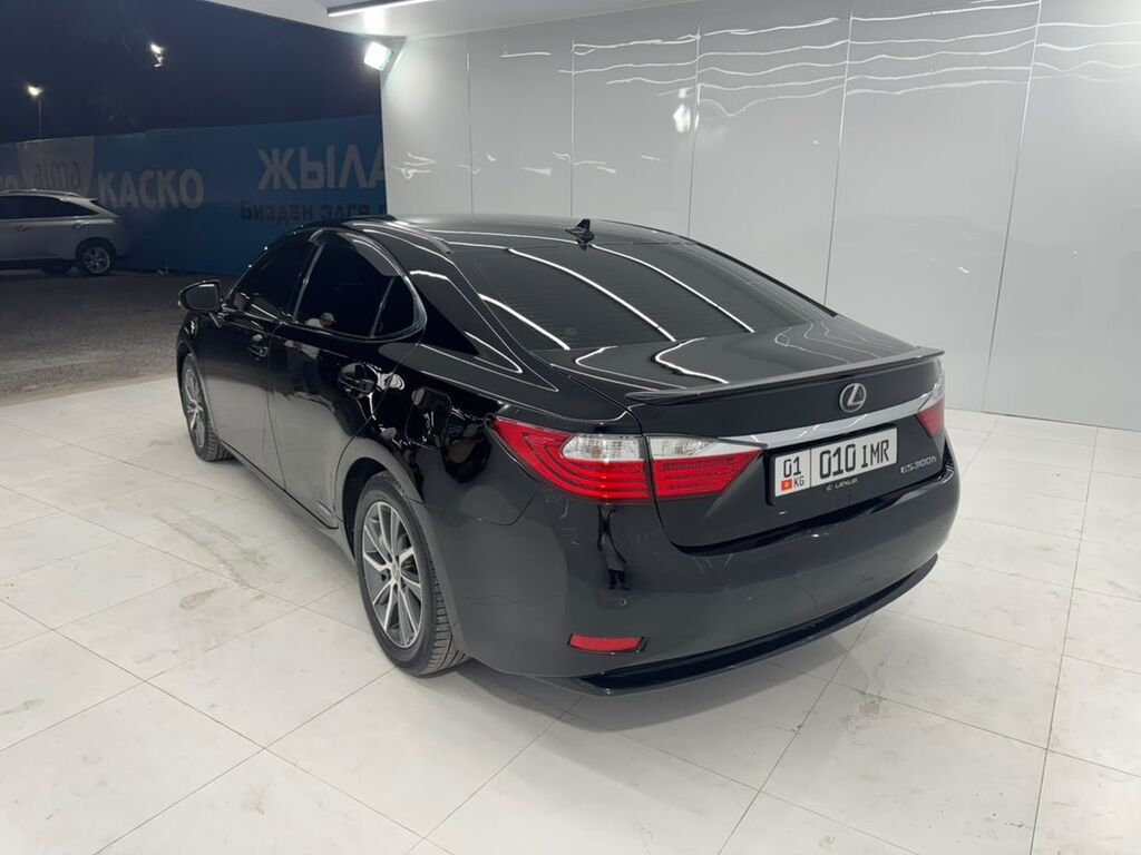 Lexus ES: 2012 г., 2.5 л, Автомат, Гибрид, Седан: фото 3