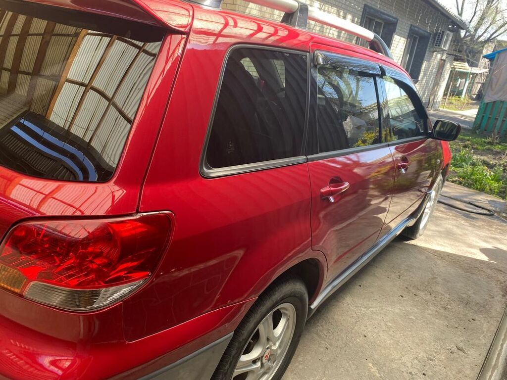 Mitsubishi Outlander: 2004 г., 2.4 л, Автомат, Газ, Кроссовер: фото 3