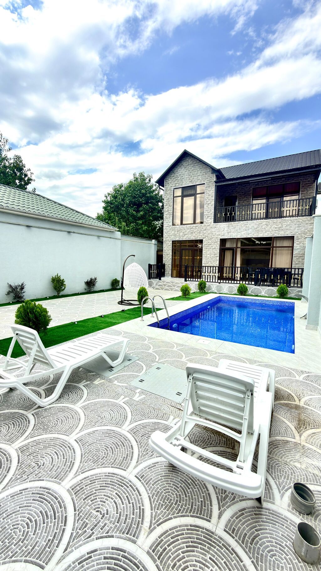 Günlük istirahət üçün həyətli villa(Adam sayı,Bayram günləri və Həfde