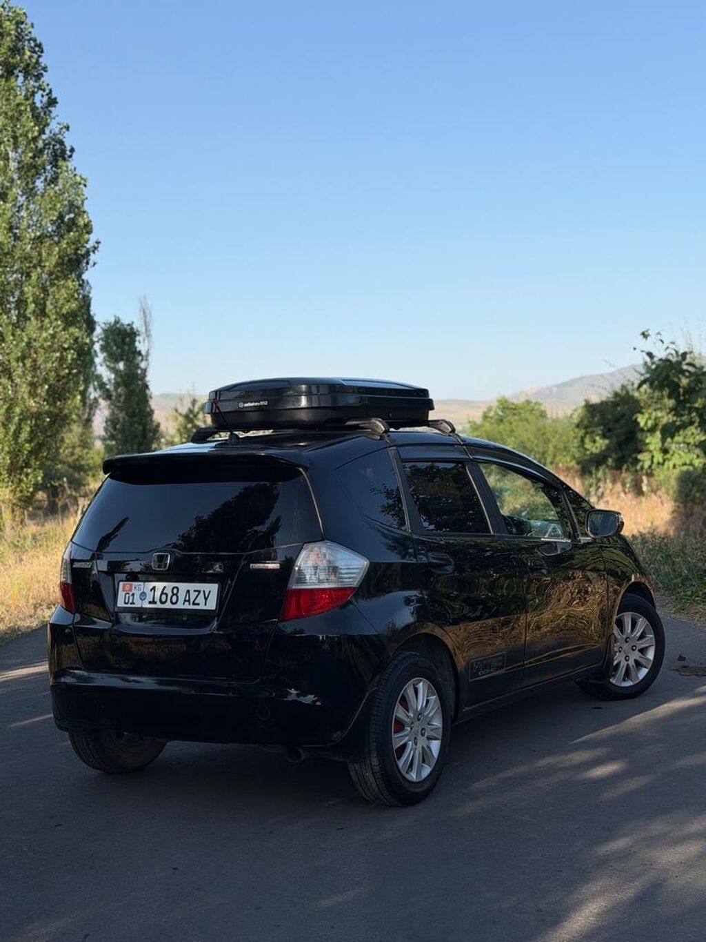 Honda Fit: 2009 г., 1.3 л, Автомат, Бензин, Хэтчбэк: фото 4
