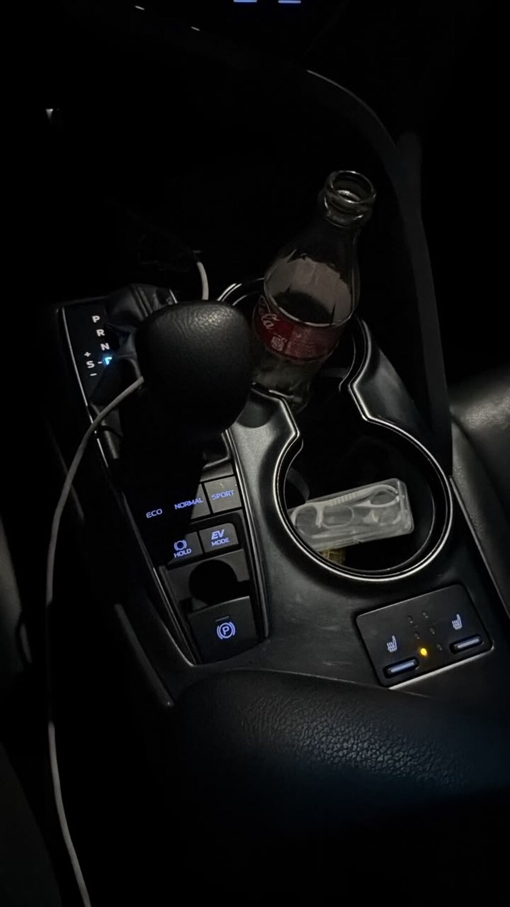 Toyota Camry: 2018 г., 2.5 л, Автомат, Гибрид, Седан: фото 5
