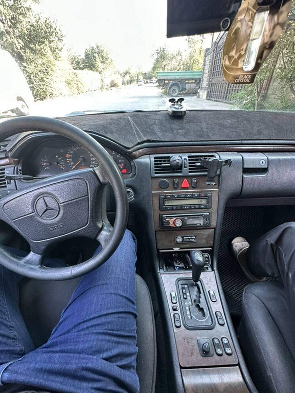 Mercedes-Benz E-Class: 1996 г., 3.2 л, Автомат, Бензин, Седан: фото 6