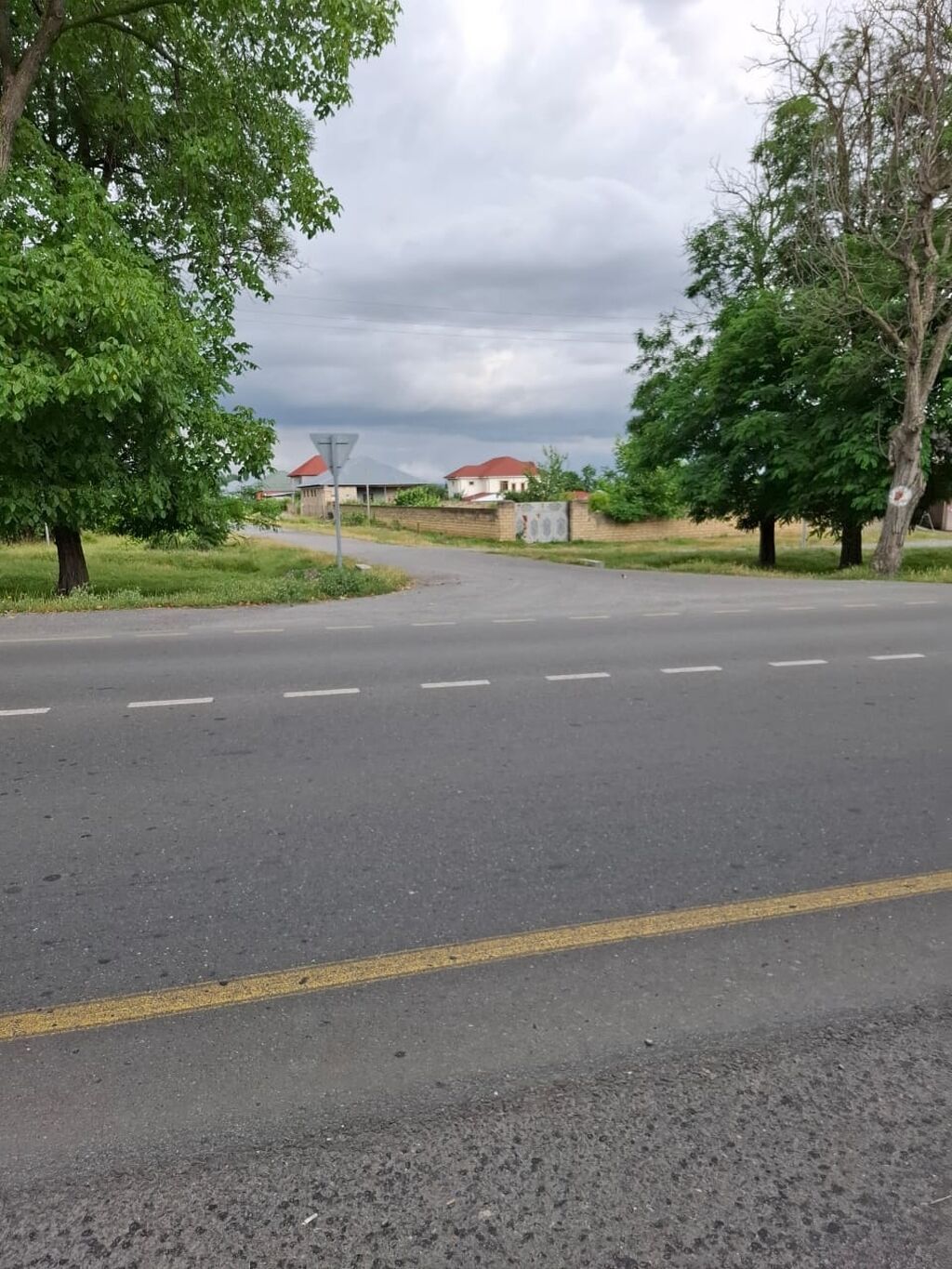 4 otaqlı, 150 kv. m, Kredit yoxdur, Təmirsiz
