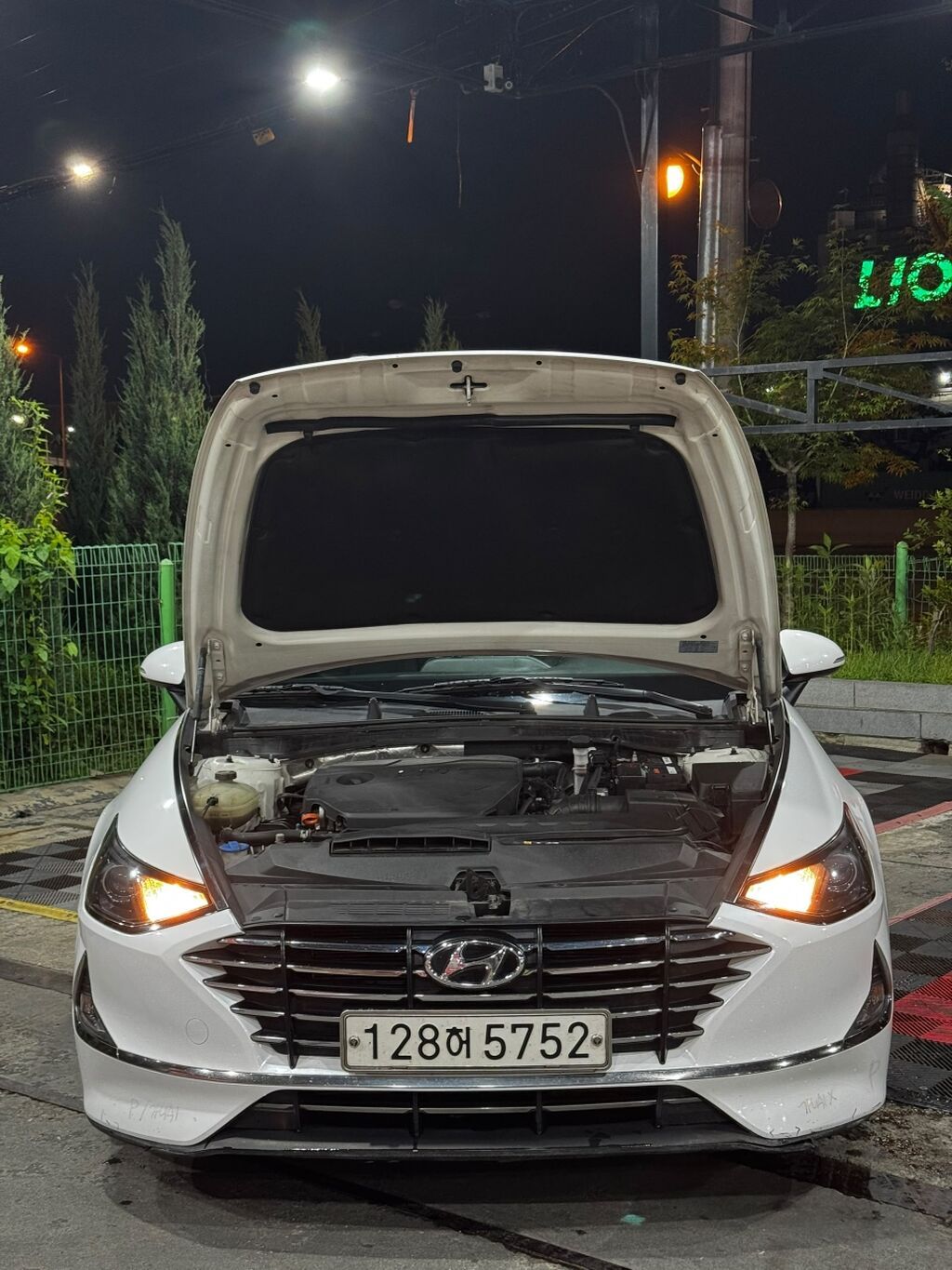 Hyundai Sonata: 2019 г., 2 л, Автомат, Бензин, Седан — фото 3